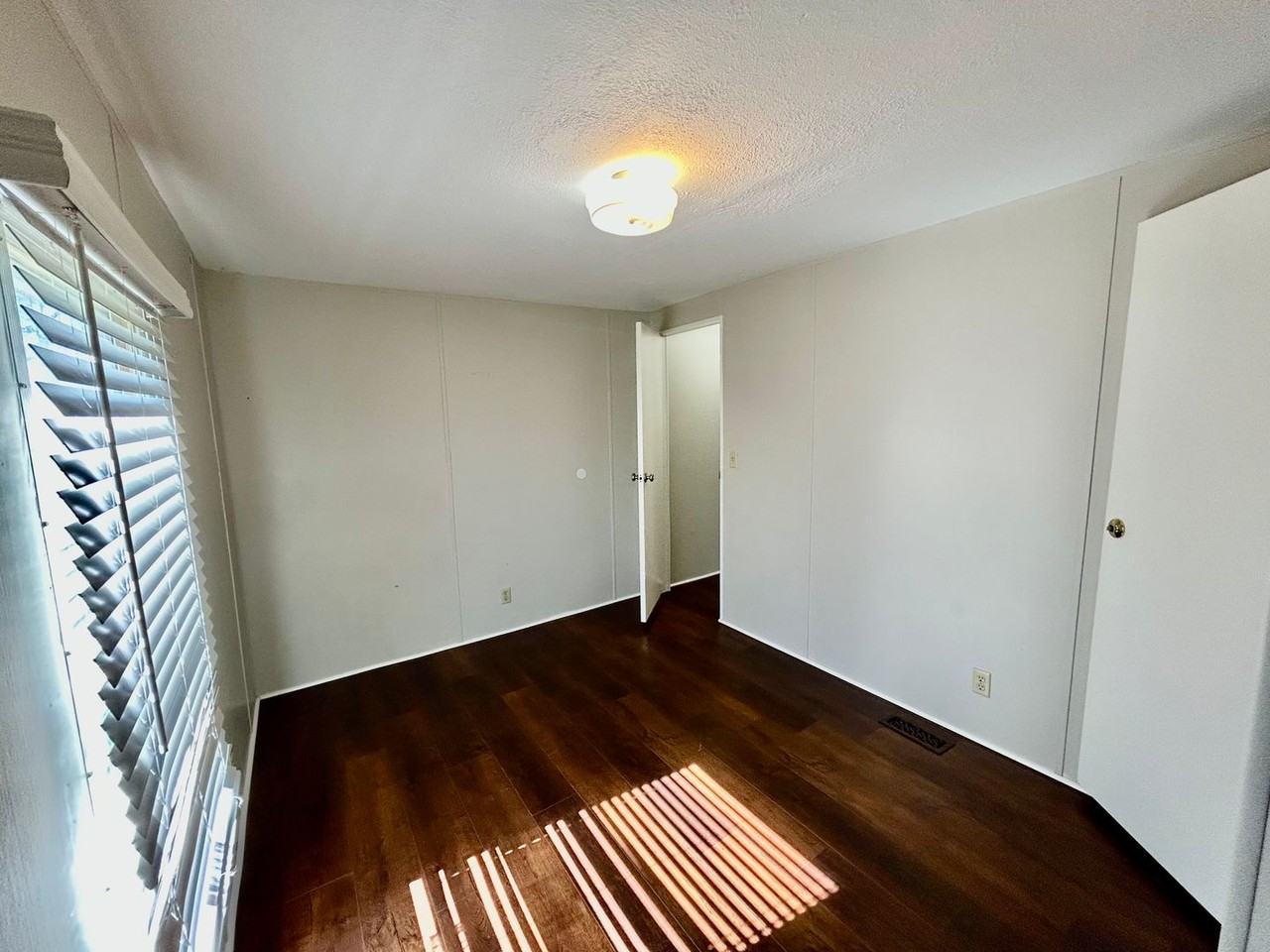 3387 Ficklin Road - Photo 7 of 13