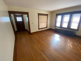 featured image of 827 Goodhue Blvd