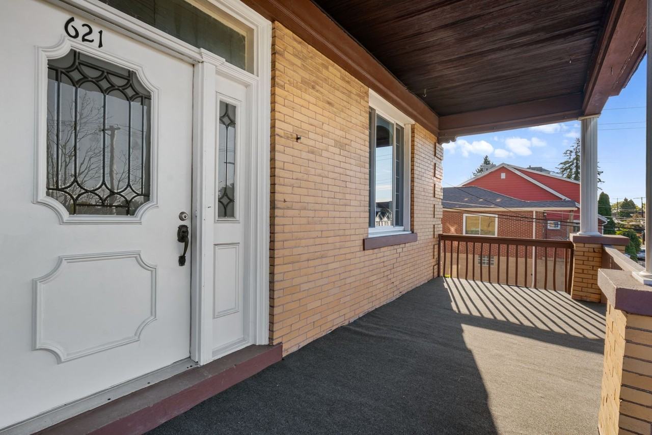 621 Fordham Avenue - Photo 2 of 29