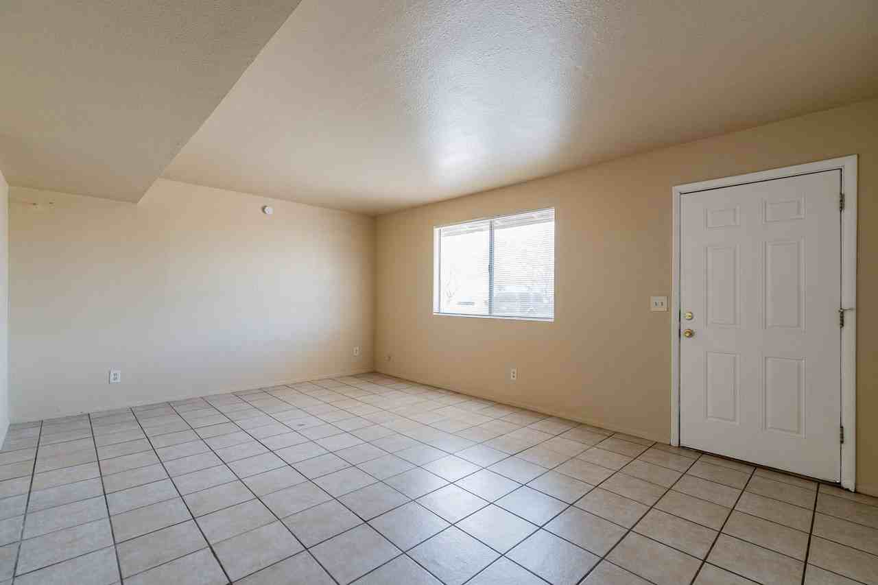 1727-1737 E. 13th St. ( 1727, 1729, 1731, 1733, 1735, 1737 ) - Photo 7 of 17