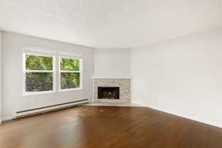 Remodeled Sunny 2 Bedroom minutes from Microsoft - Photo 1 of 1