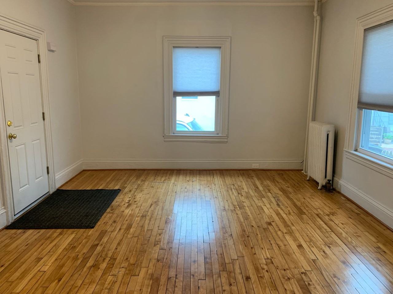 42 Hampshire St - Photo 2 of 17