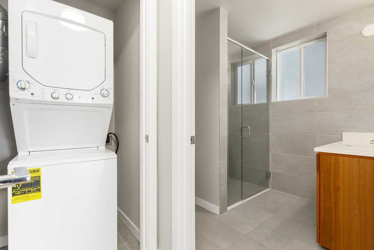 917 Sw Holden St - Photo 5 of 12