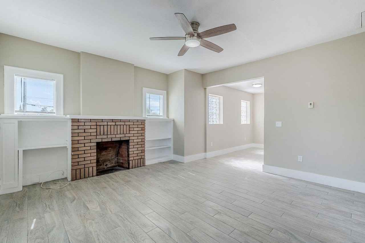 1834 E. 7th St. - Photo 3 of 22