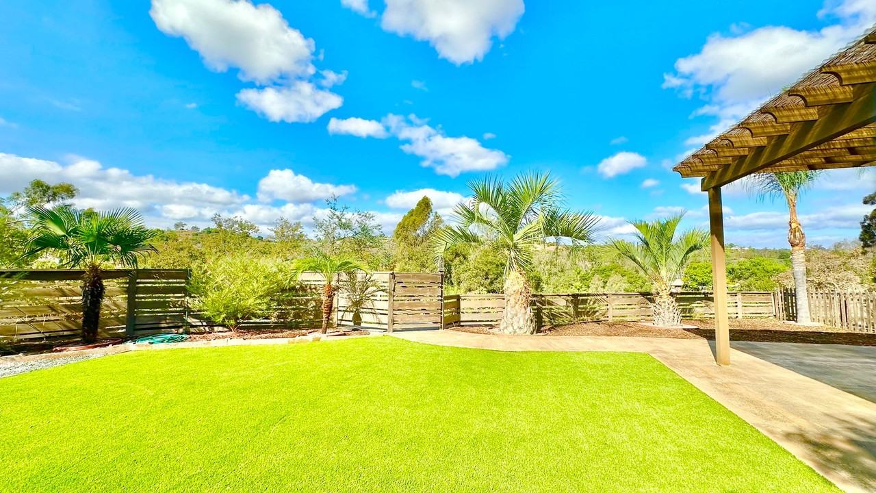 2831 Nuestra Lane #B - Photo 2 of 31