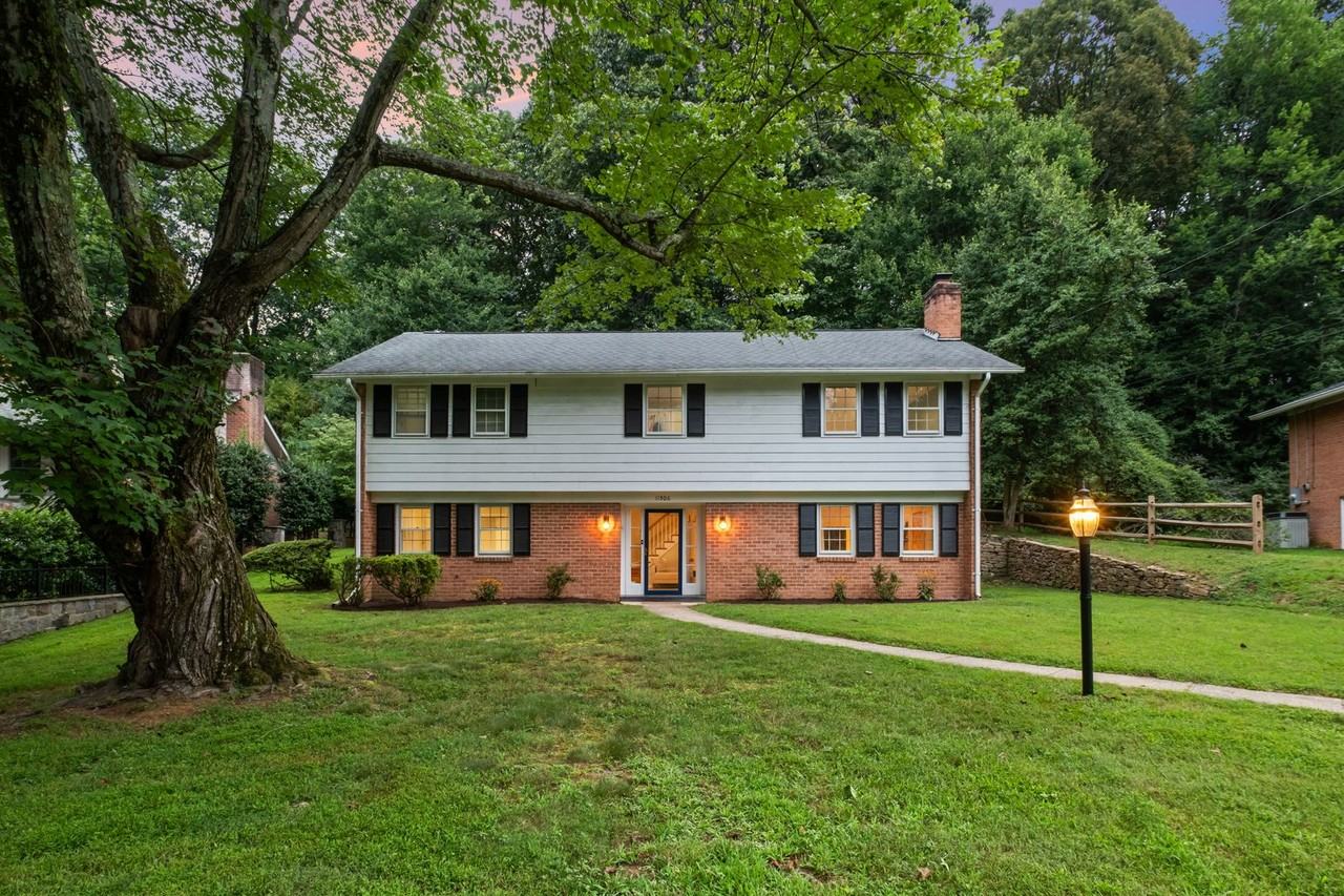 11506 Stonewood Lane - Photo 2 of 41