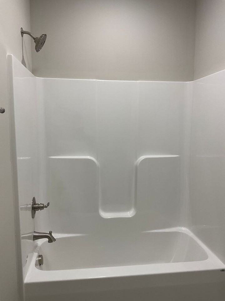 2037 Powerline Dr - Photo 5 of 22