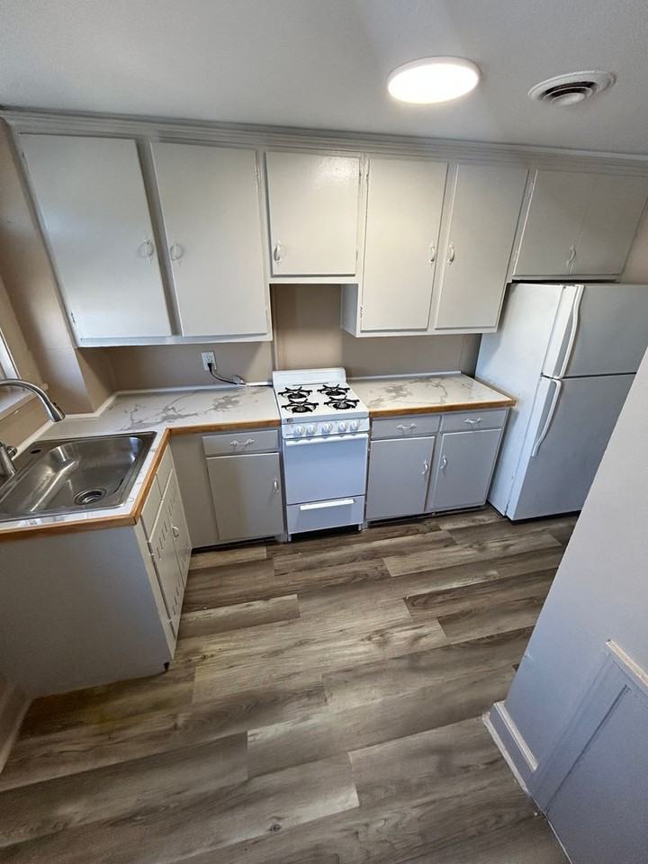 105/107 W Louther Street - Photo 6 of 11
