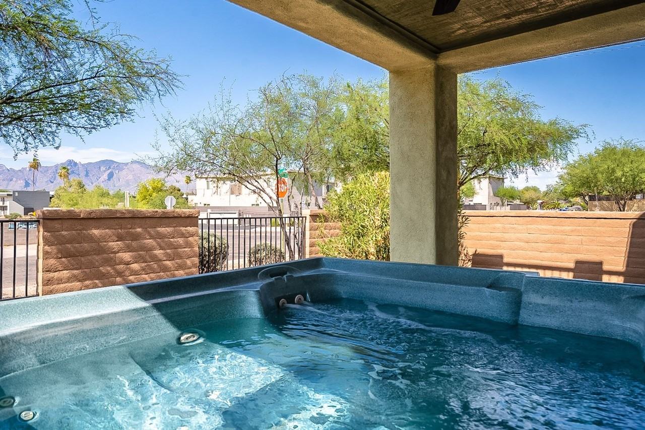 638-642 E. Lester St. ( 638, 640, 642 ) - Photo 4 of 50