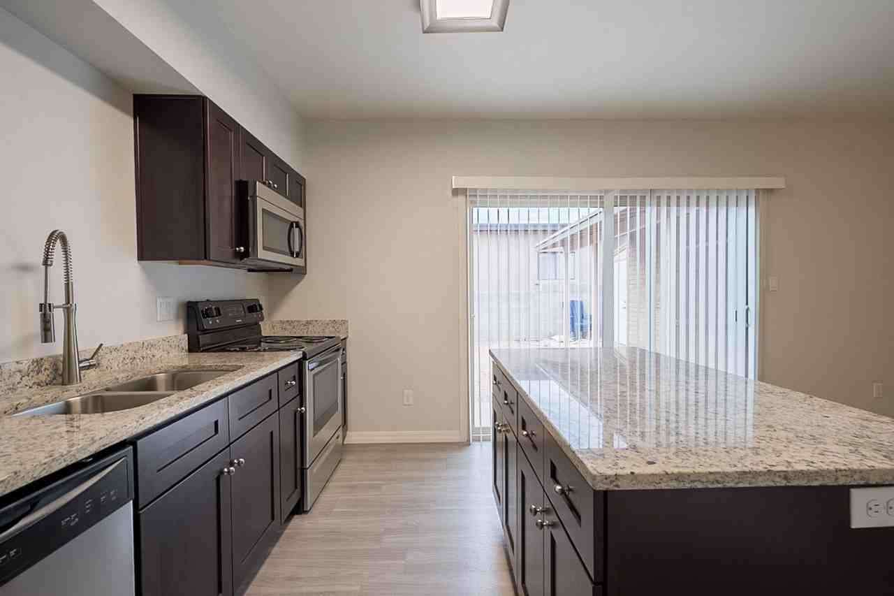 1429 & 1431 N. Highland Ave. Unit #1429 - Photo 4 of 19