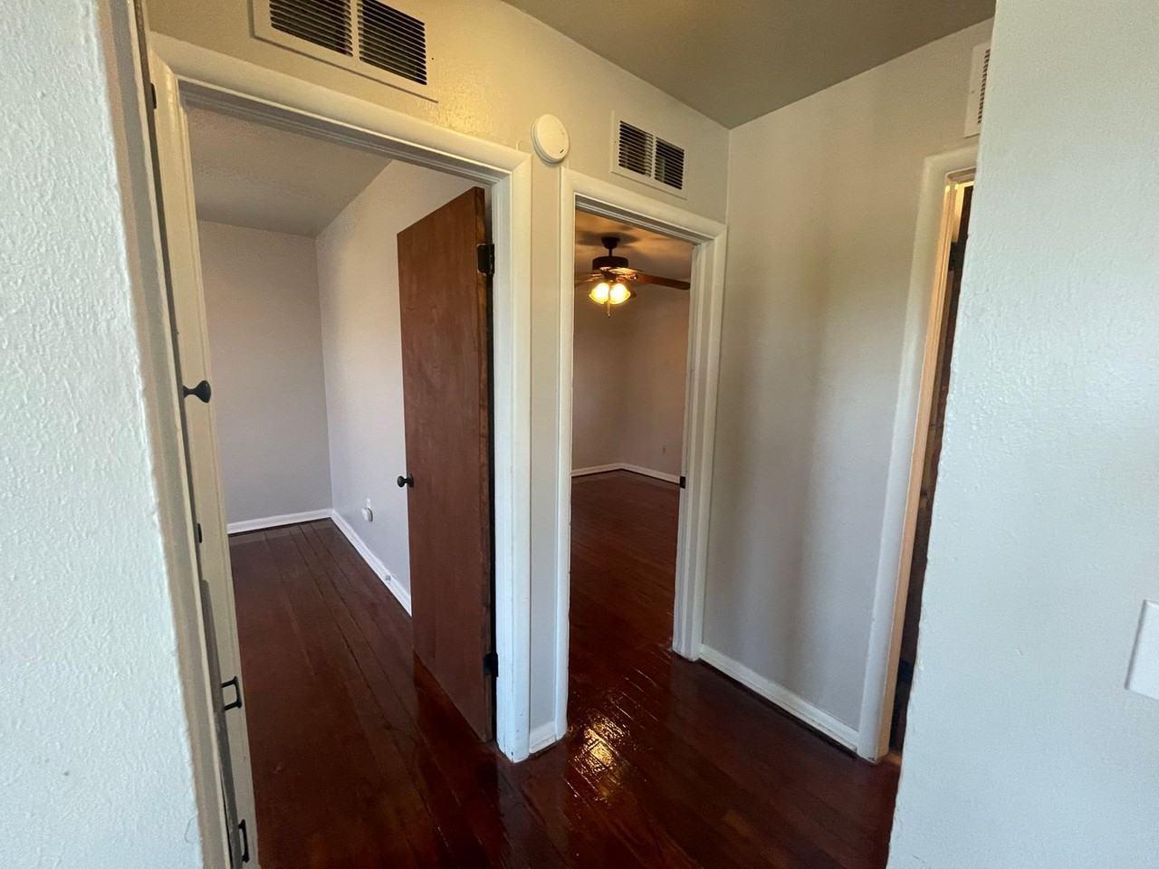 137 Se 1st St - Photo 7 of 22