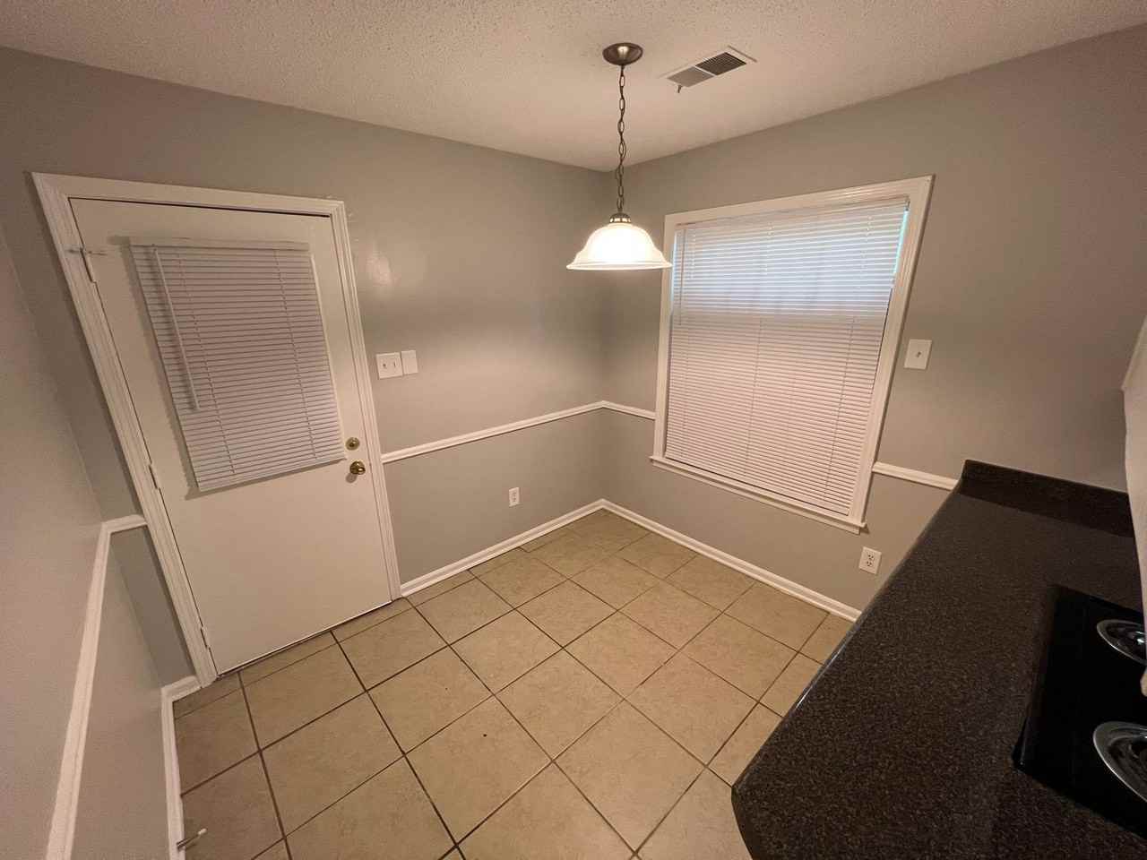 4398 Hunt Cliff Trce - Photo 6 of 16