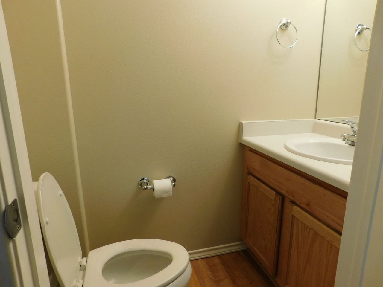 3136 Shamrock Dr - Photo 7 of 20