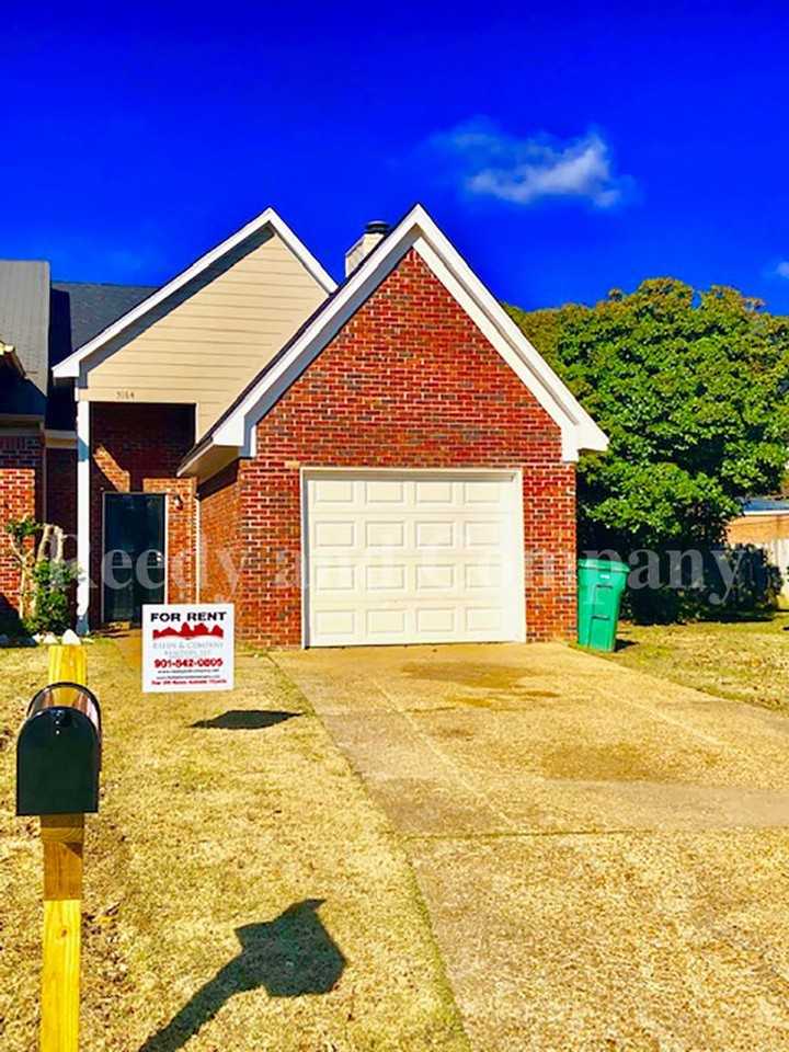 5164 Walton Lake Dr - Photo 2 of 11