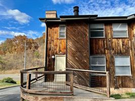 featured image of 3711 N Roan St