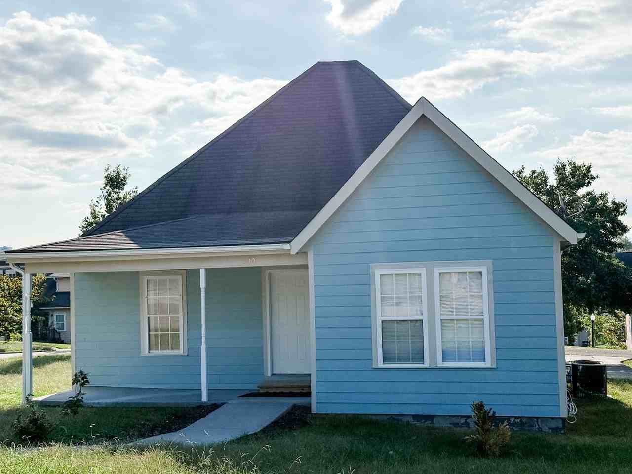 900 Knoxville College Drive