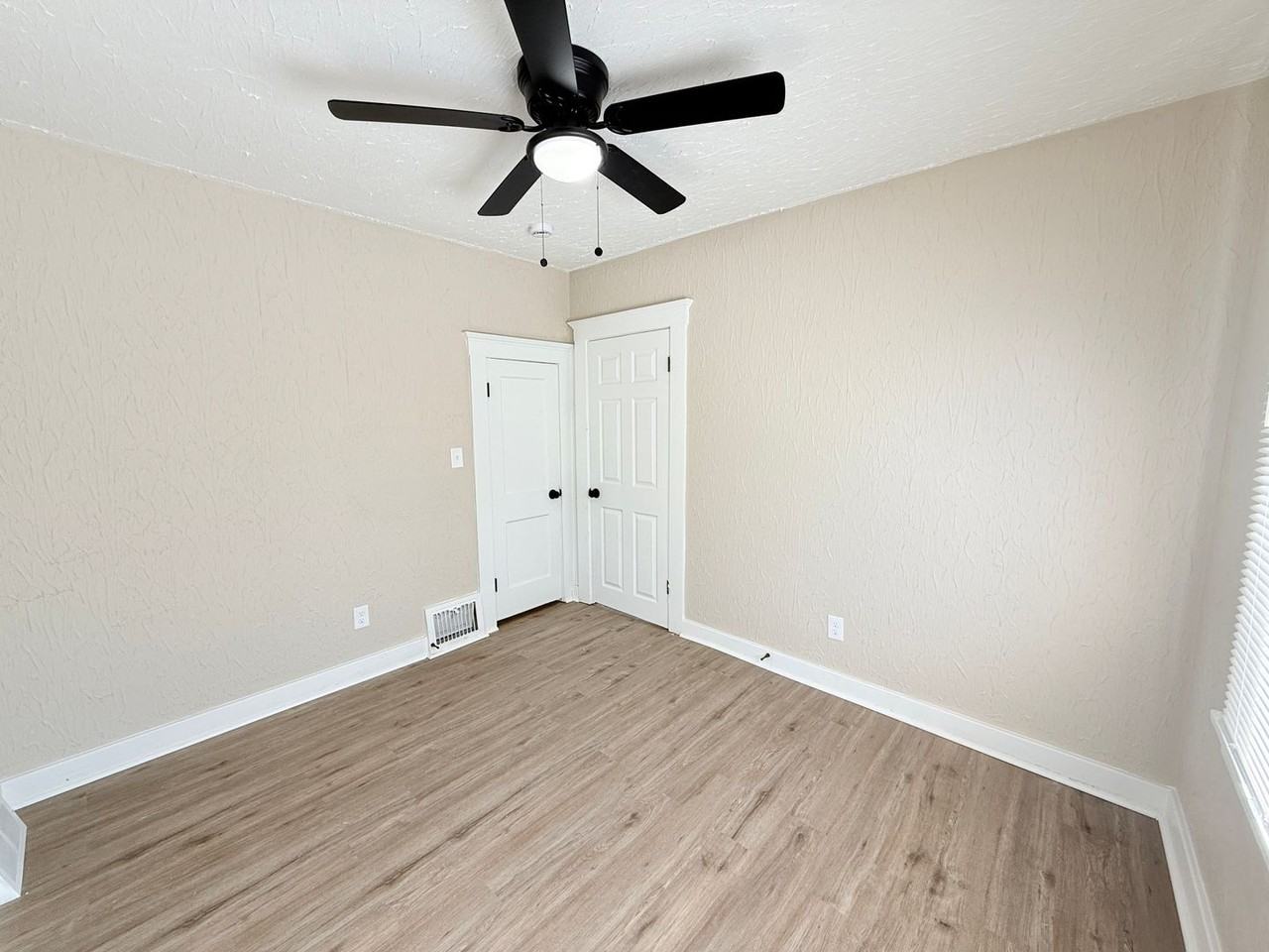 9376 Otsego Avenue - Photo 2 of 10