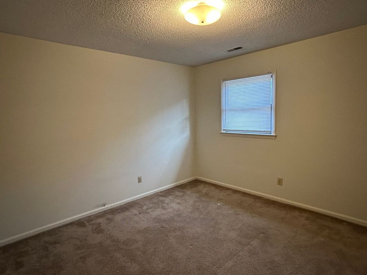 601 Timberline Drive Southeast - Photo 6 of 11