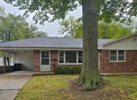 featured image of 205 N Charles St