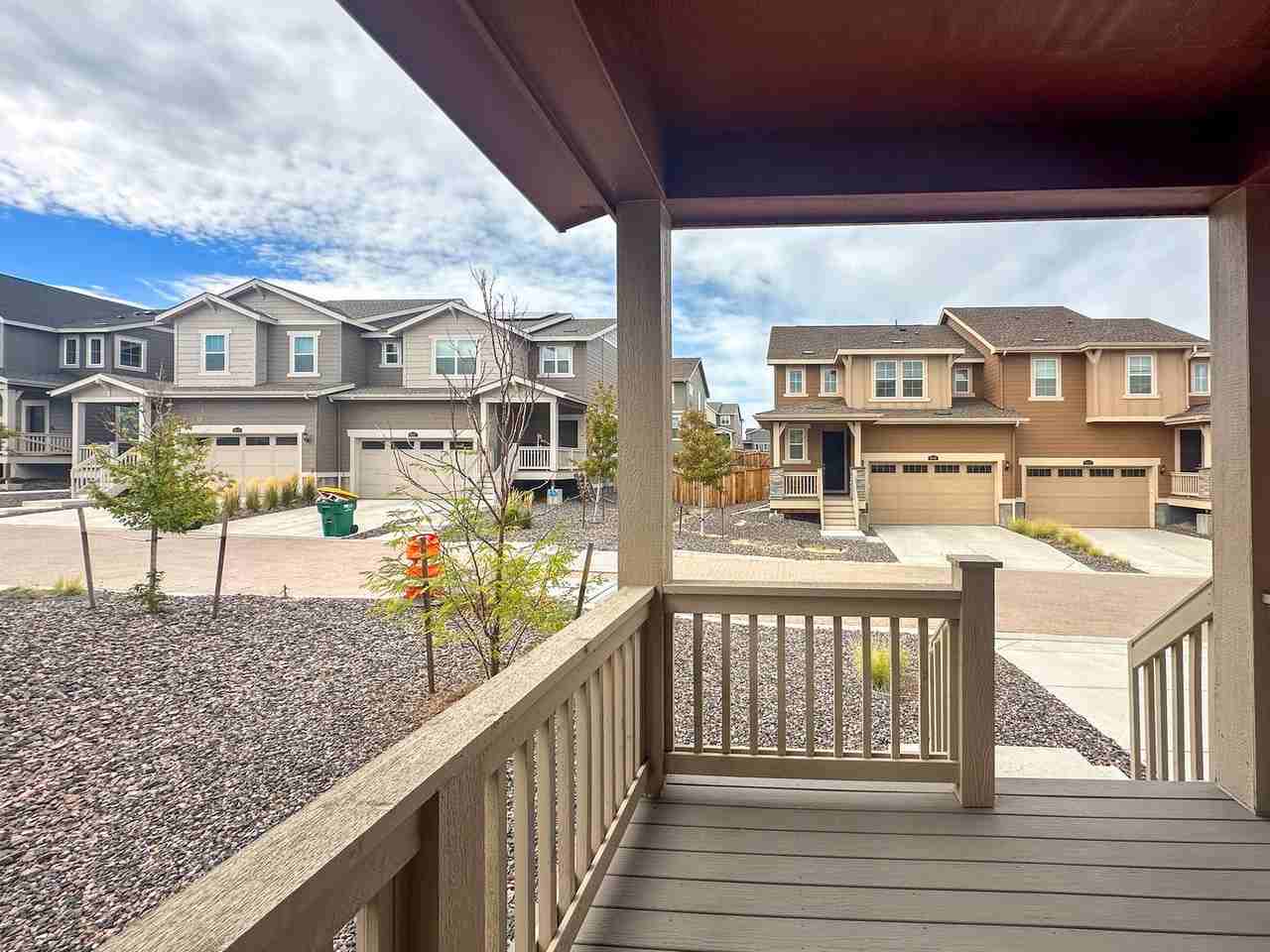 9018 Tower Hills Ln - Photo 4 of 42