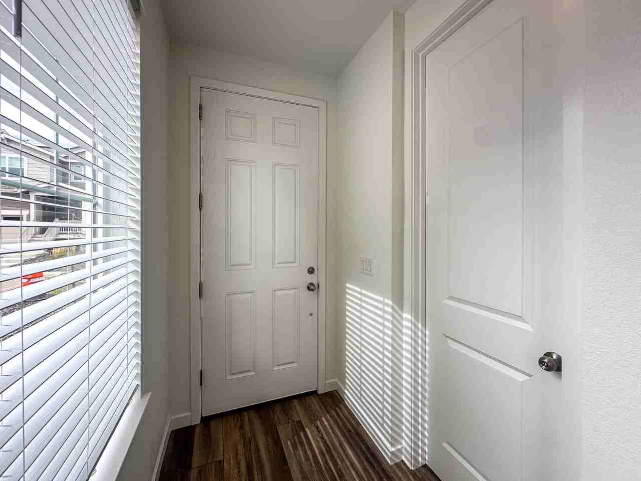 9018 Tower Hills Ln - Photo 6 of 42