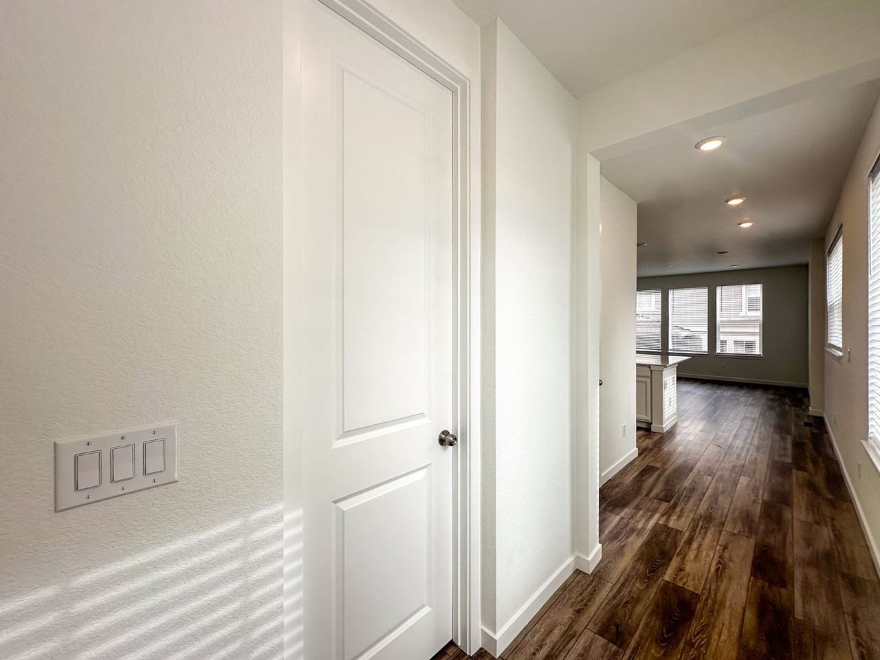 9018 Tower Hills Ln - Photo 7 of 42