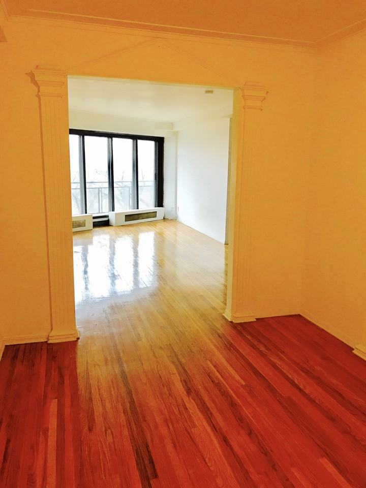 3455 Chemin de la Côte-des-Neiges - Photo 3 of 19