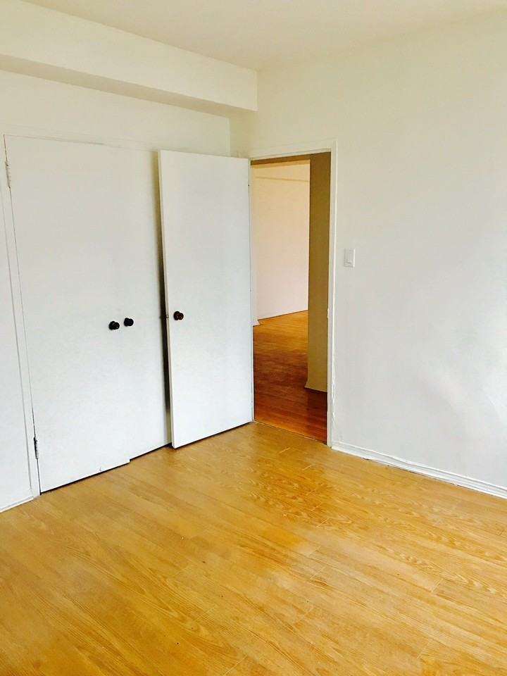 3455 Chemin de la Côte-des-Neiges - Photo 7 of 12