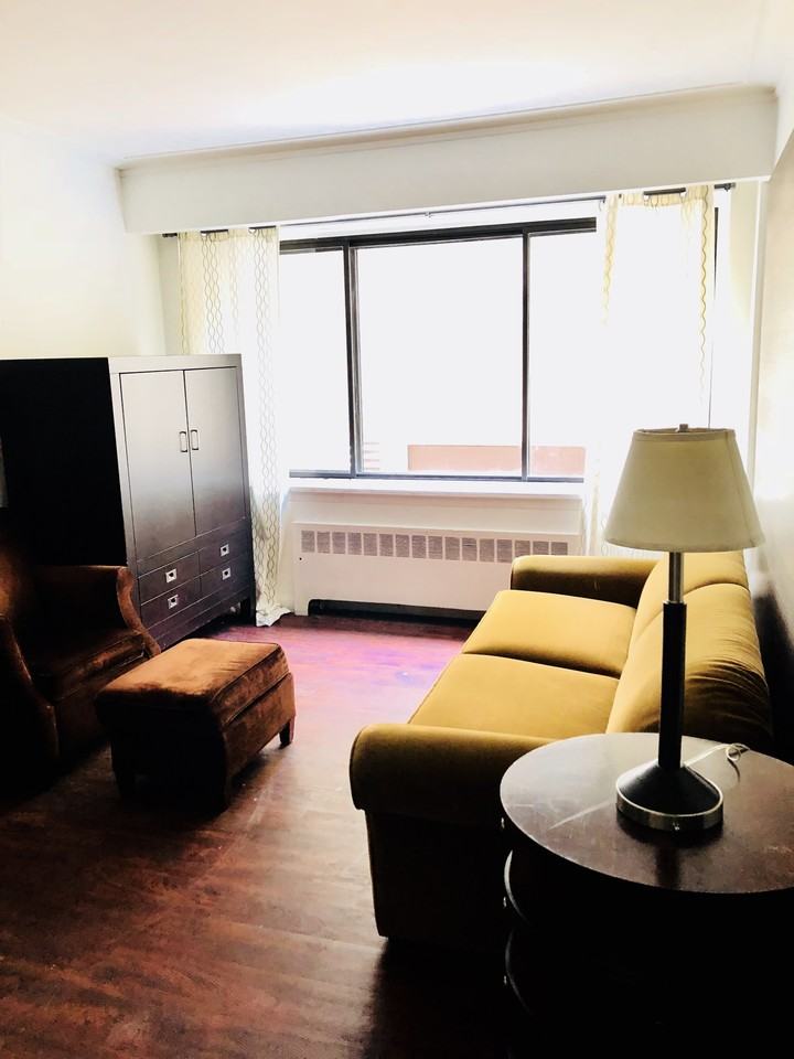 3455 Chemin de la Côte-des-Neiges - Photo 6 of 17