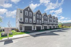 featured image of 2 Kenzie Way