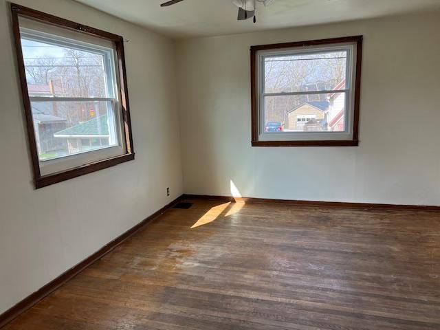 316 Ferndale St - Photo 3 of 11