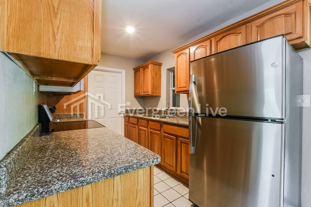 4503 Drexel Ave - Photo 6 of 15