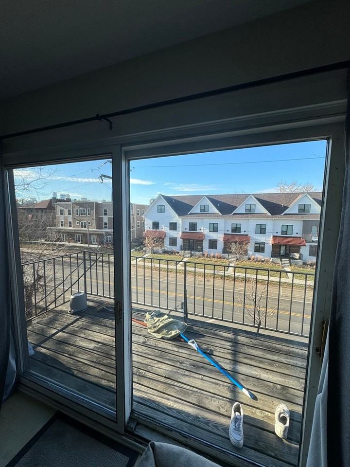 1004 7th St SE - Photo 5 of 11