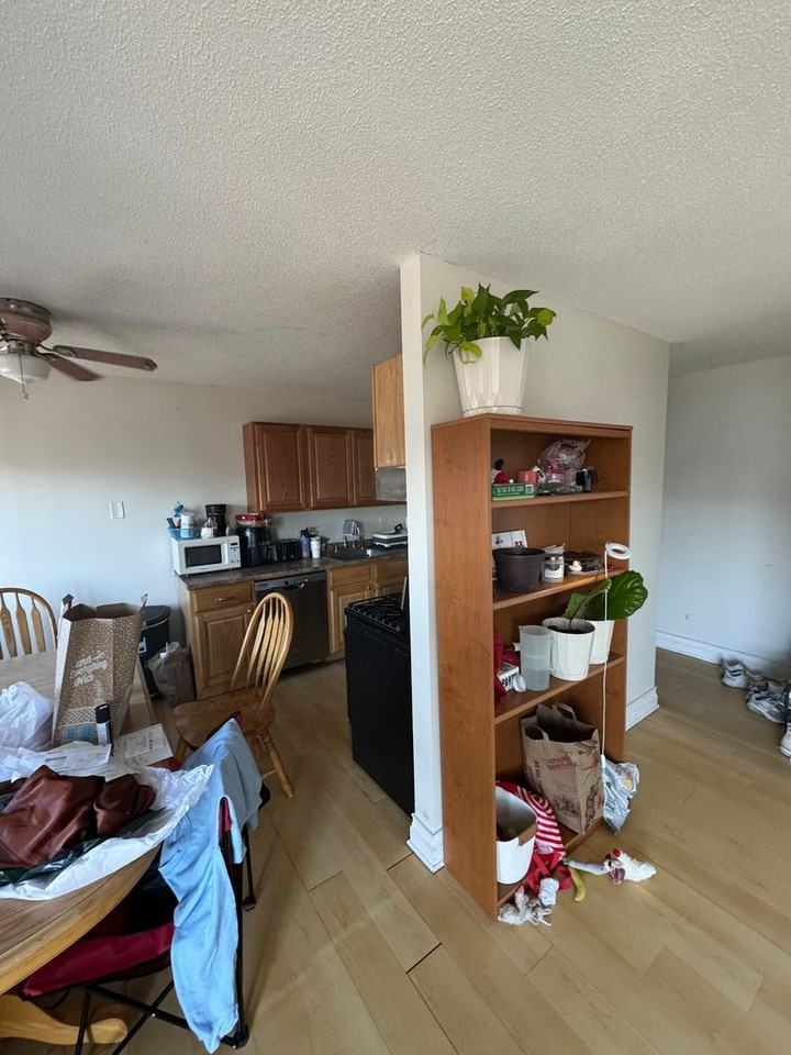 1004 7th St SE - Photo 6 of 11