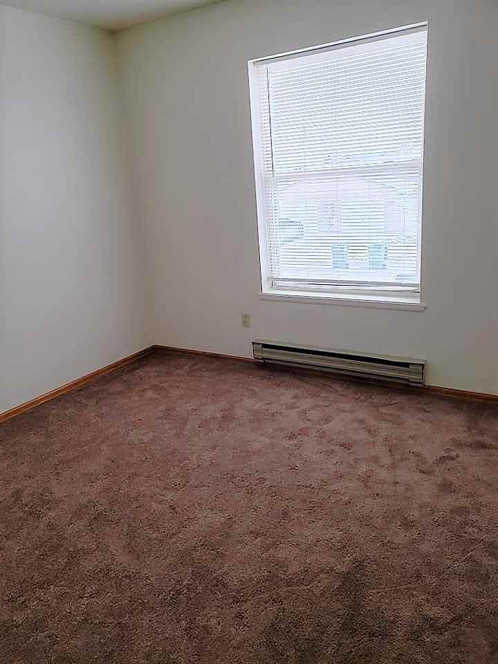 1370 North Riverbend Drive - Photo 3 of 23