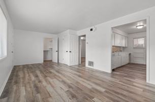 featured image of 171 E 4500 S