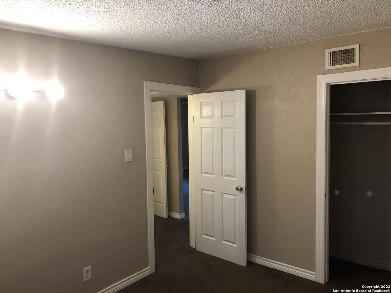 522 Altitude Dr #3 - Photo 7 of 8