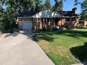 2821 N Weaver Cir - Photo 1 of 1