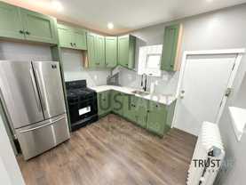1953 N Hollywood St - Photo 1 of 1