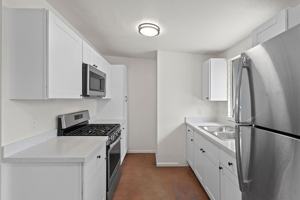 featured image of 1515 E Blacklidge Dr