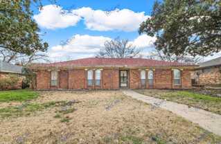 2908 E Park Blvd - Photo 1 of 1