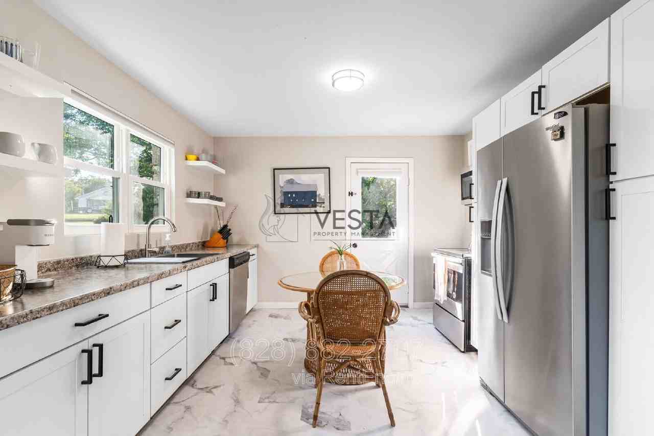 70 Smith Graveyard Road - Photo 5 of 21