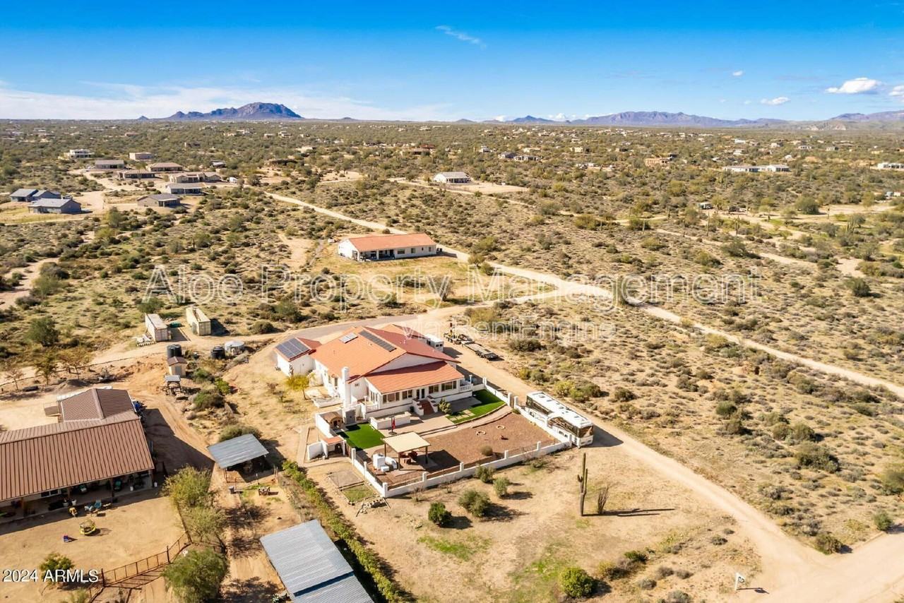 30124 174th Street - Photo 4 of 50