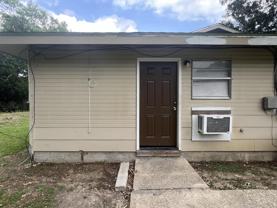 118 N Marigny Cir #B - Photo 1 of 1