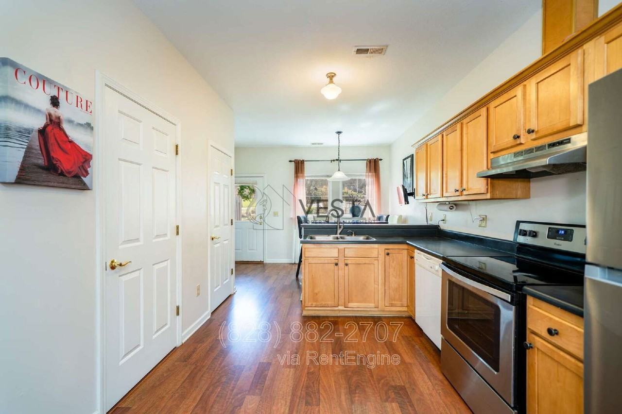 3 Penley Avenue #B - Photo 6 of 17