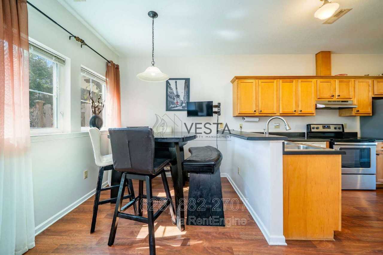 3 Penley Avenue #B - Photo 7 of 17