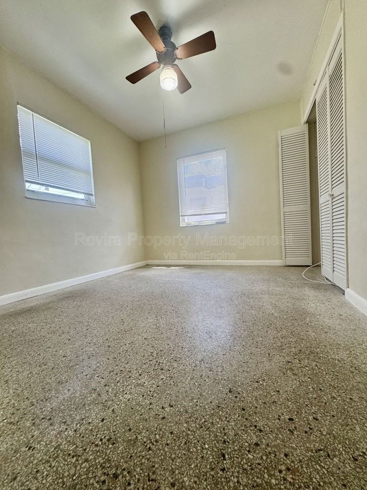 1155 Peak Rd - Photo 7 of 10