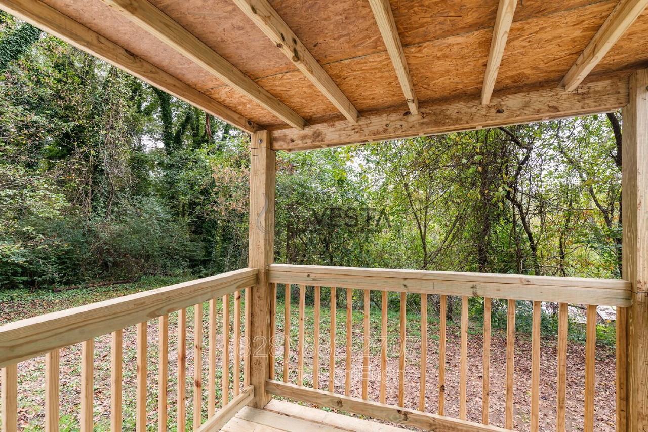 703 Macedonia Rd - Photo 4 of 18