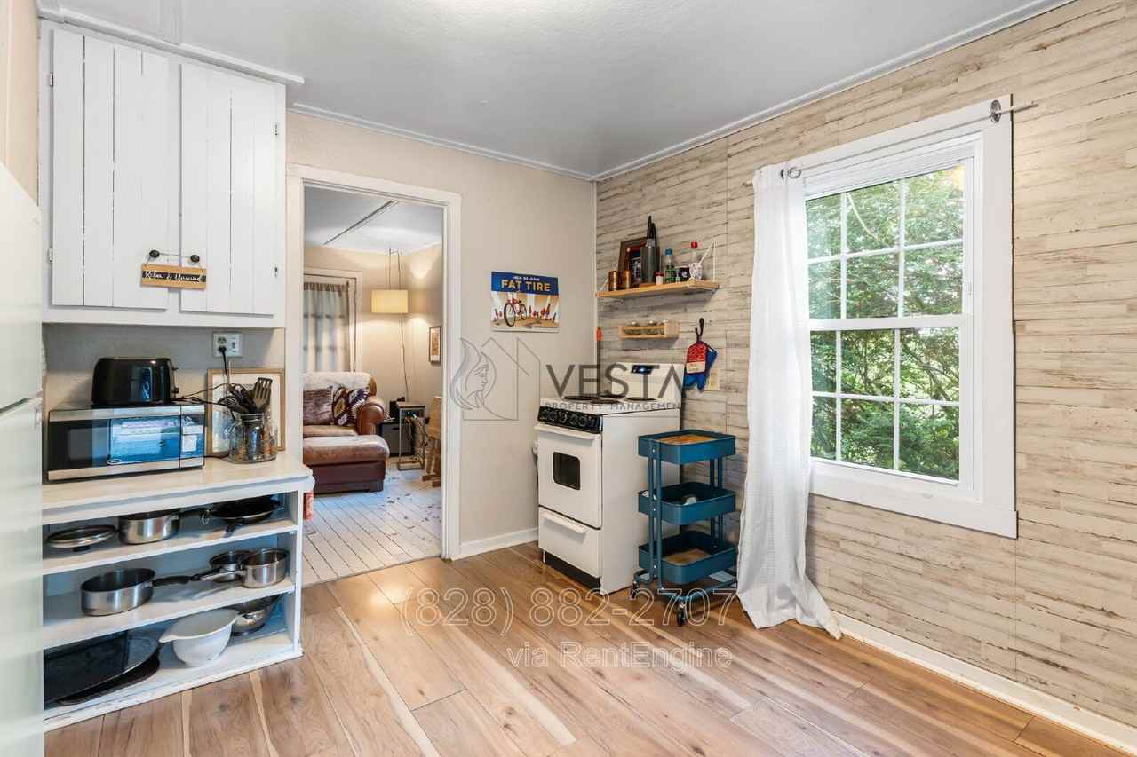 35 Mulberry Street - Photo 4 of 20