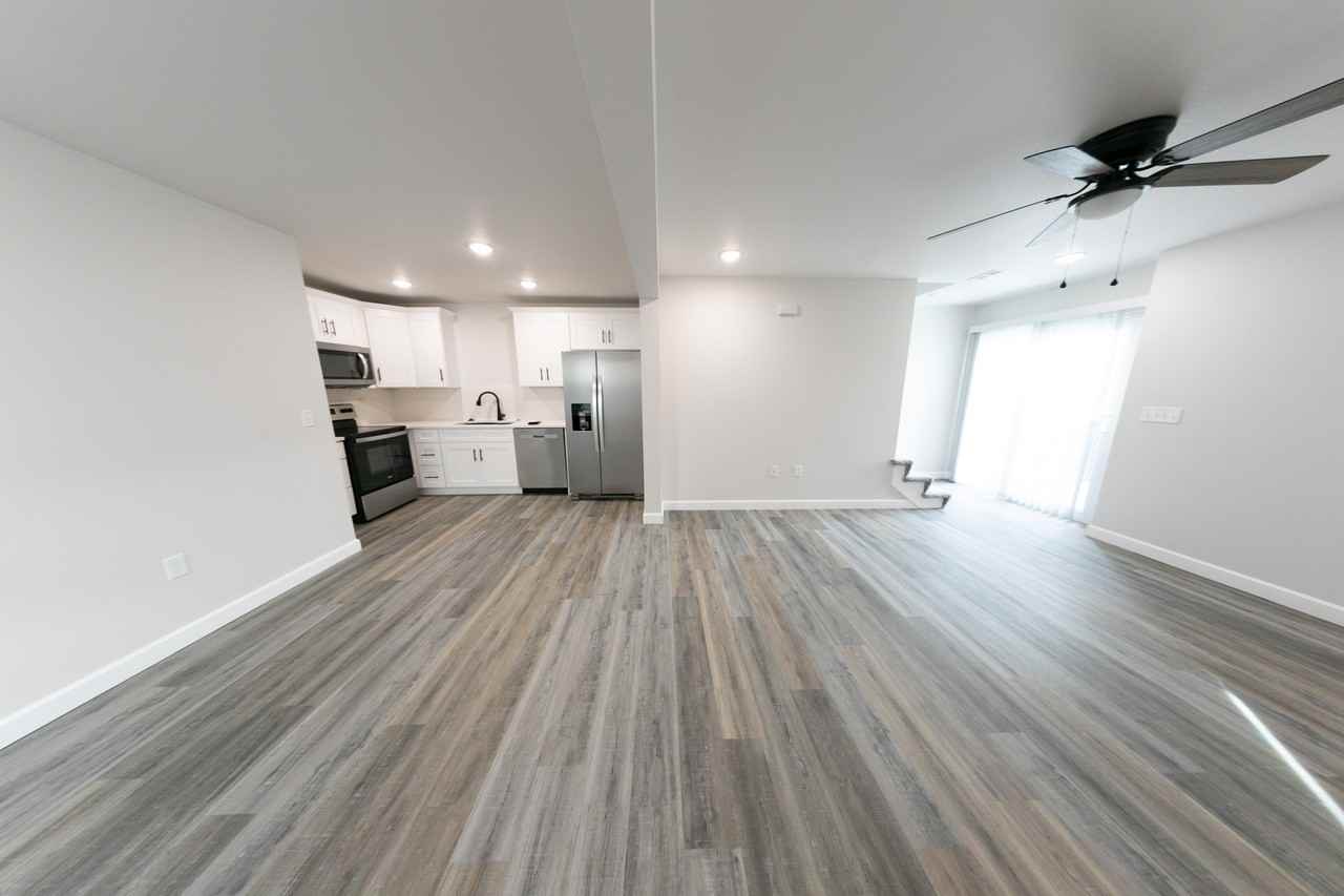 366 85th Road Southeast #C - Photo 3 of 21
